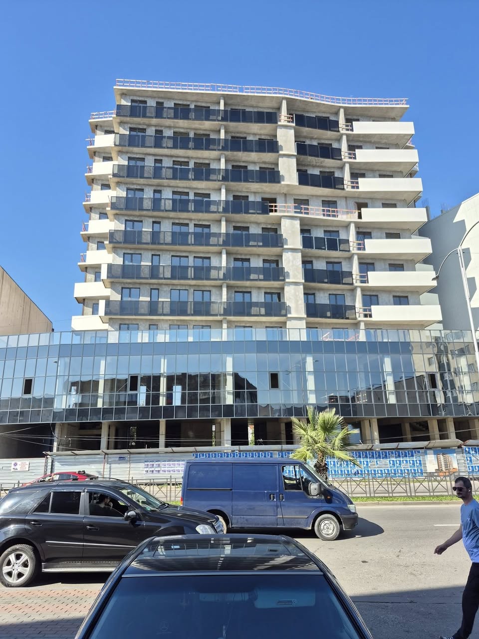 Satılır qaraj, Batumi — $1,200