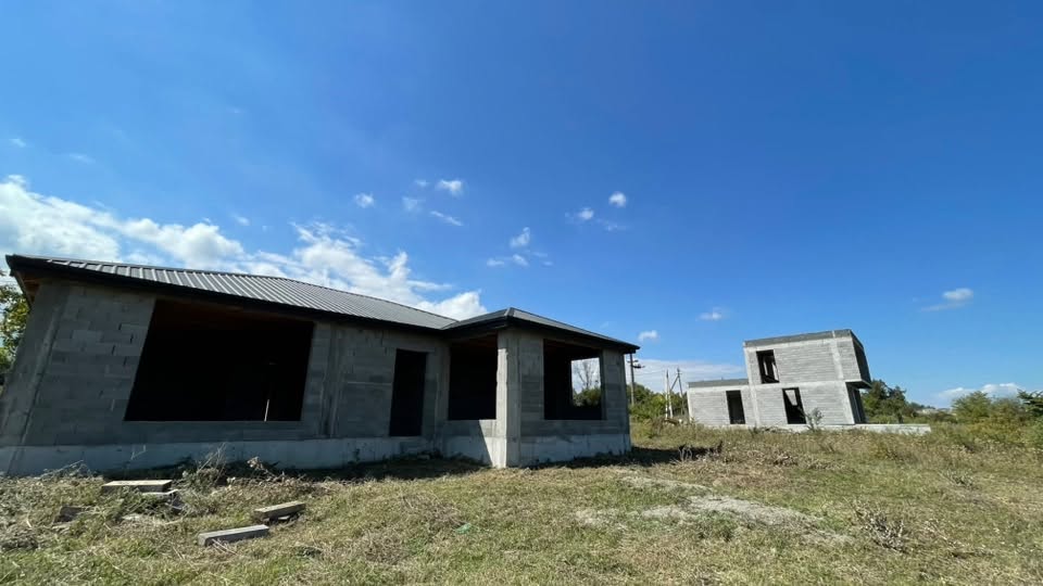 Satılır, mərkəzi idarəyə yaxın, yeni salınmış, perspektivli rayonda,