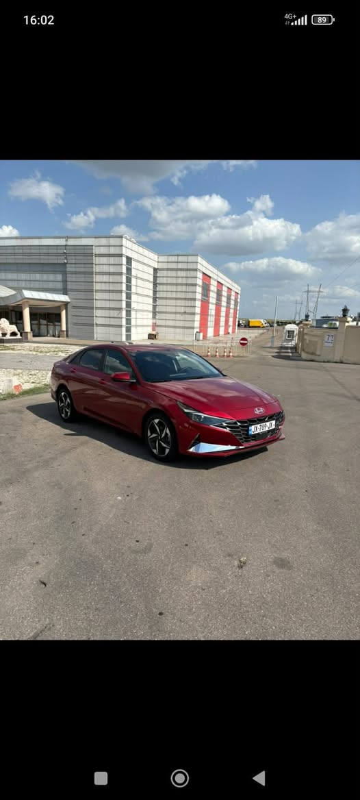 2023წ ძრავი 2.0 გარბენი 24900 მილი — 12,500$