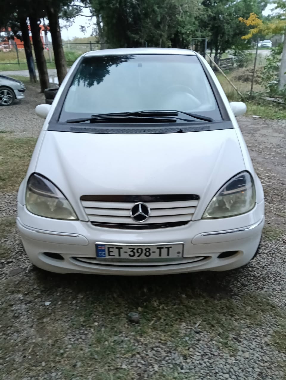 Avtomobil 2002