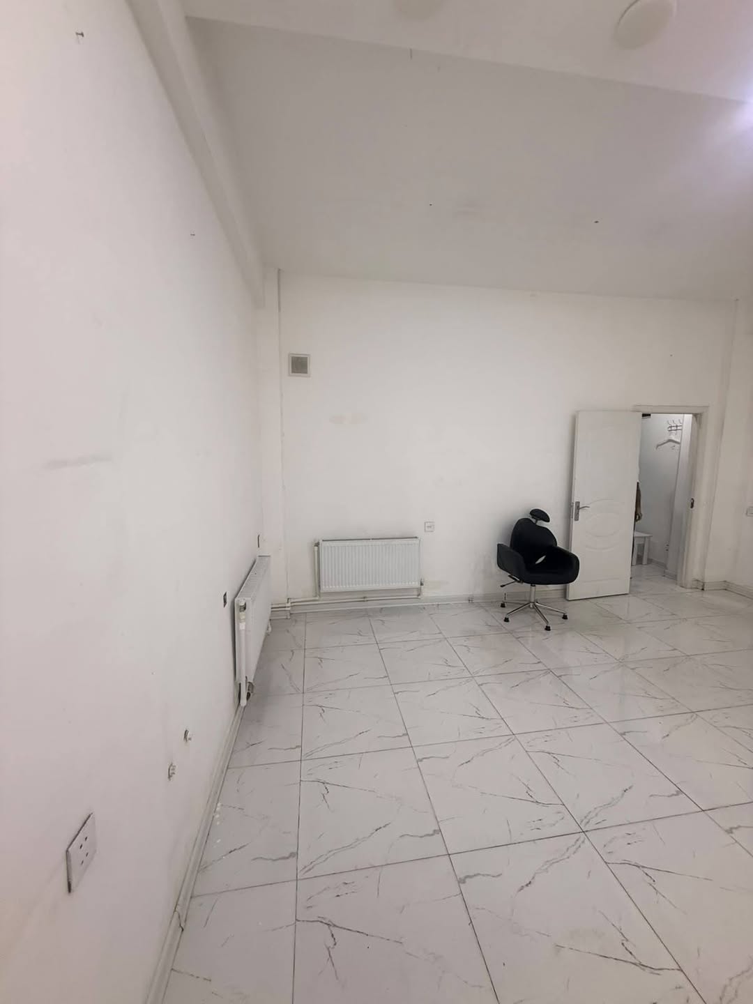 Ticari objeto, Bakü — 900 ₼