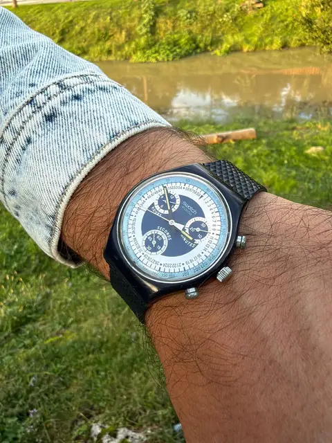 Օրիգինալ Swatch ժամանակագրության ժամացույց