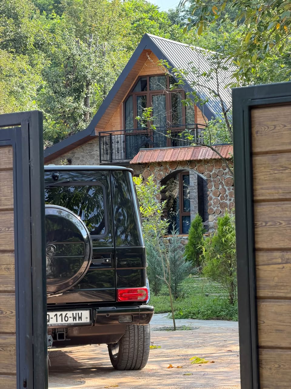 Ev, Batumi