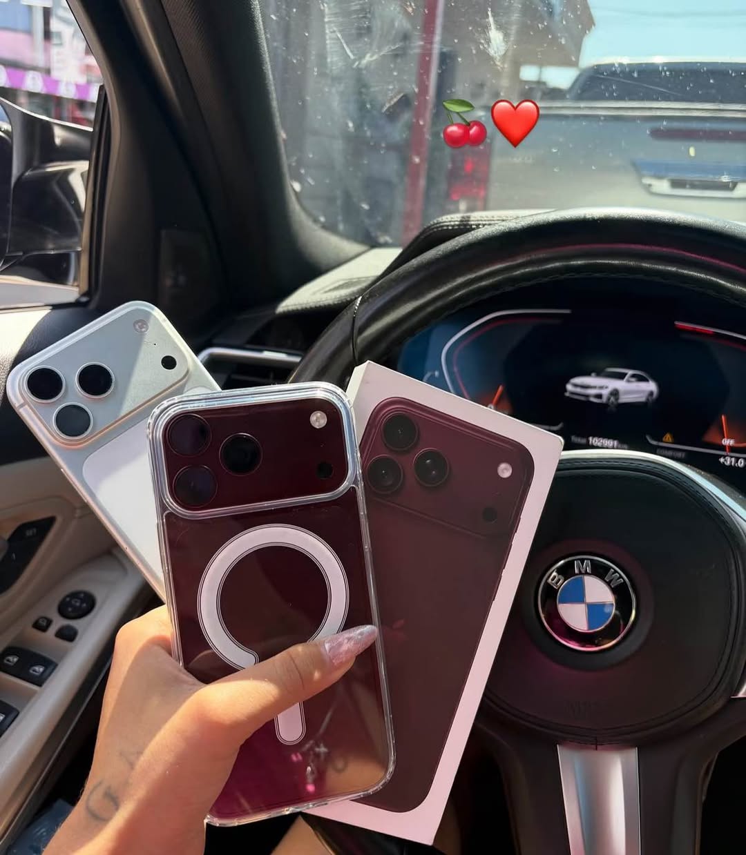 iPhone 18 Pro yeni qapaqlı qutu