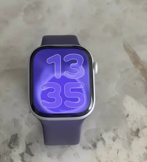 Apple Watch Series 11 46mm Silver