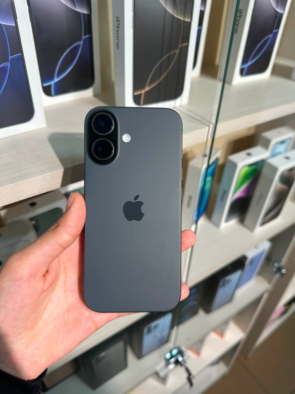 IPhone 17 256GB 100% 310.000 ✅Տրվում