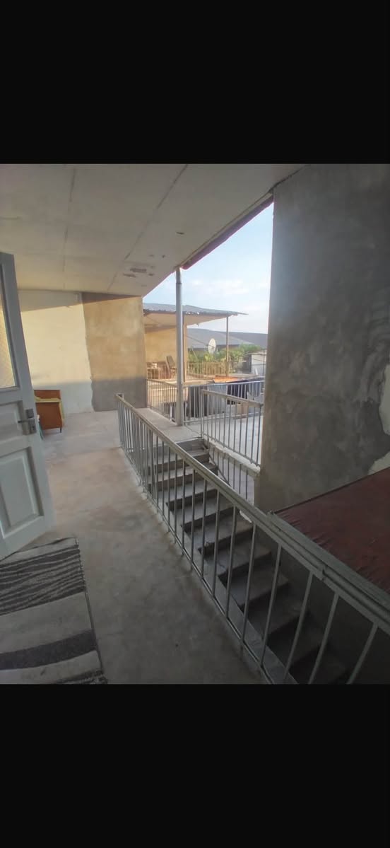 Ev, Erevan — 180.000 դոլար