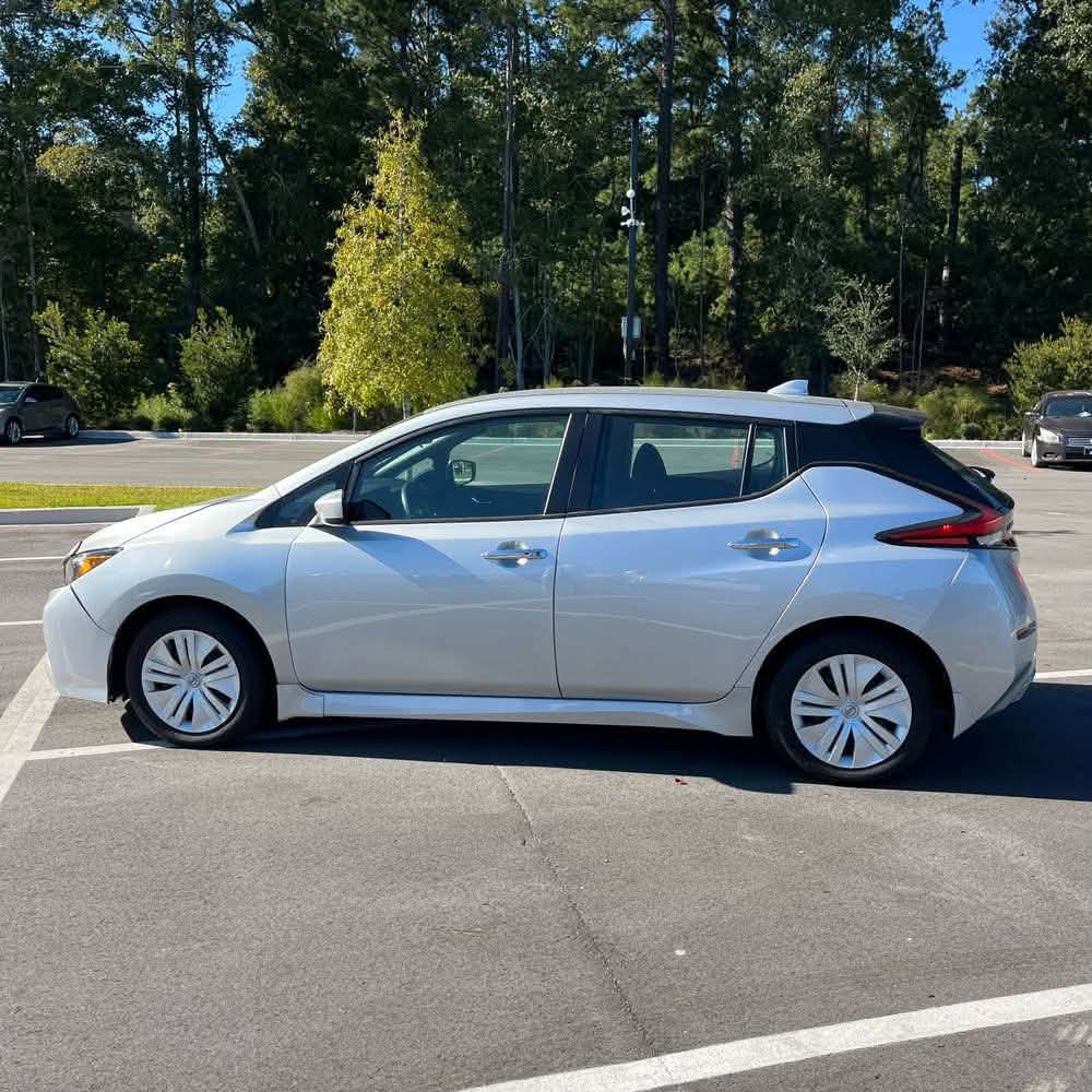 2025 Nissan LEAF S FWD დაუზიანებელი — 13,500$