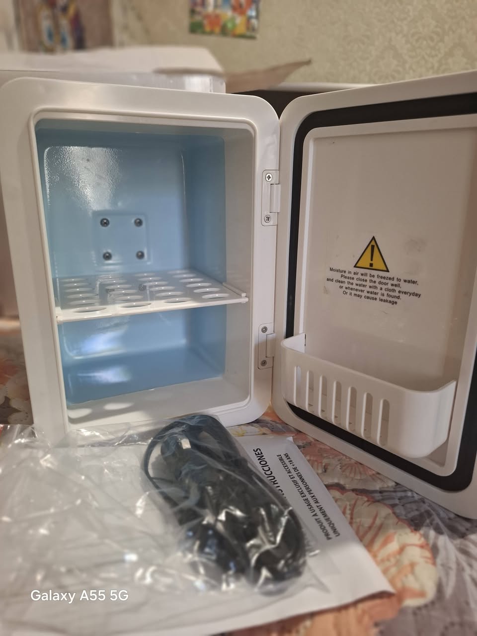 Bifazzi cosmetics cooler new 130 lari.