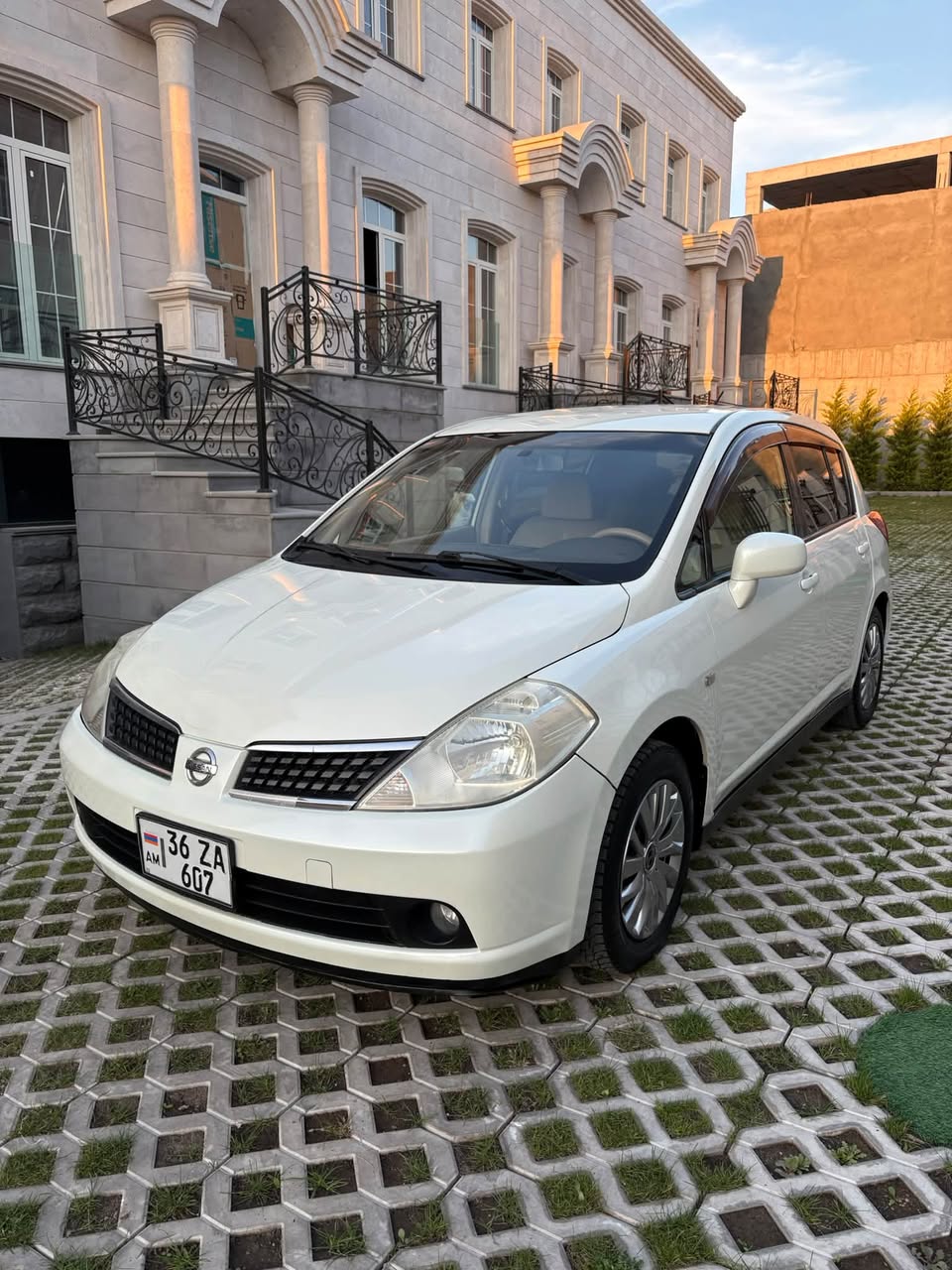 Avtomobil — 5,300$