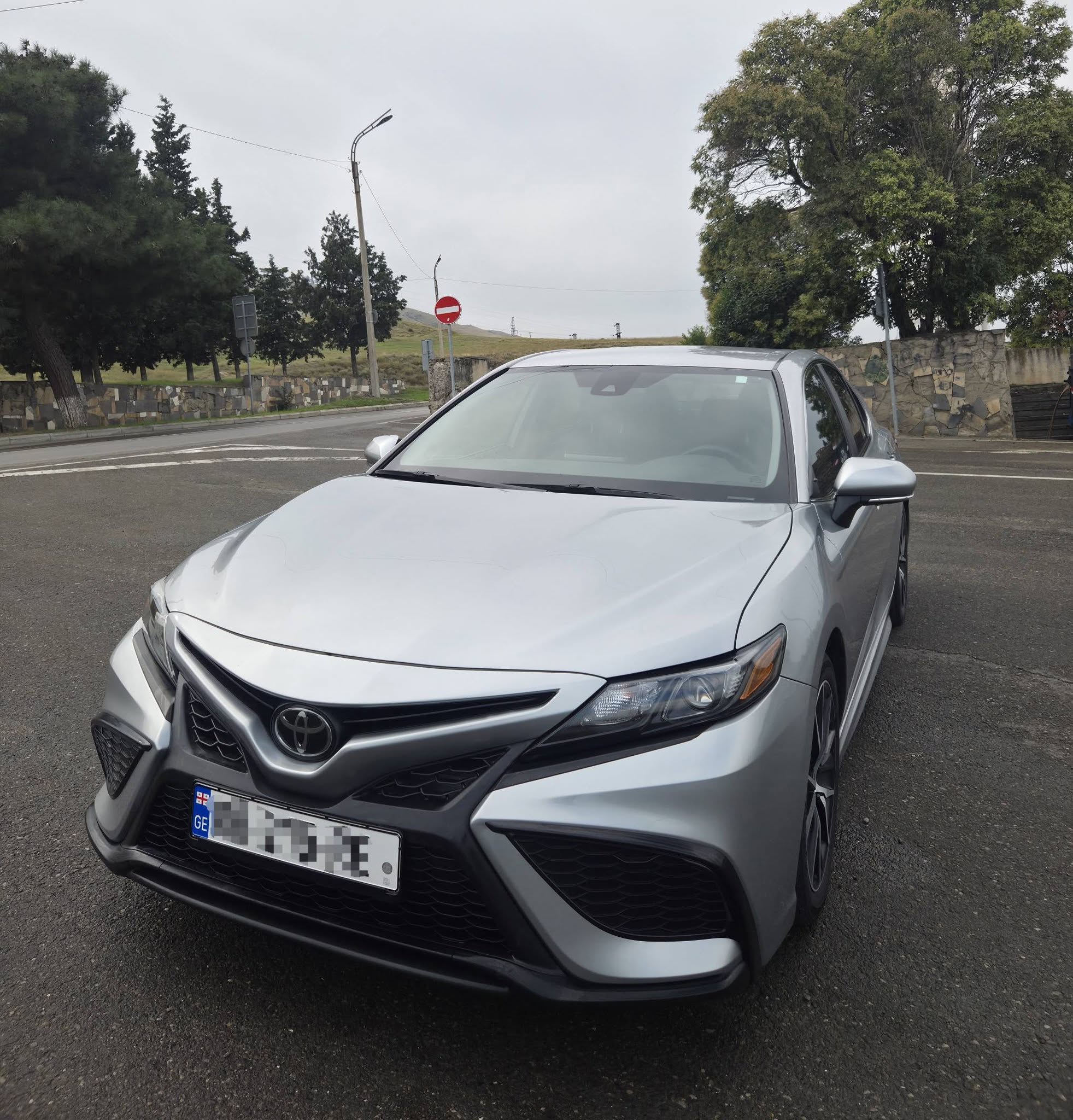 Toyota Camry 2023