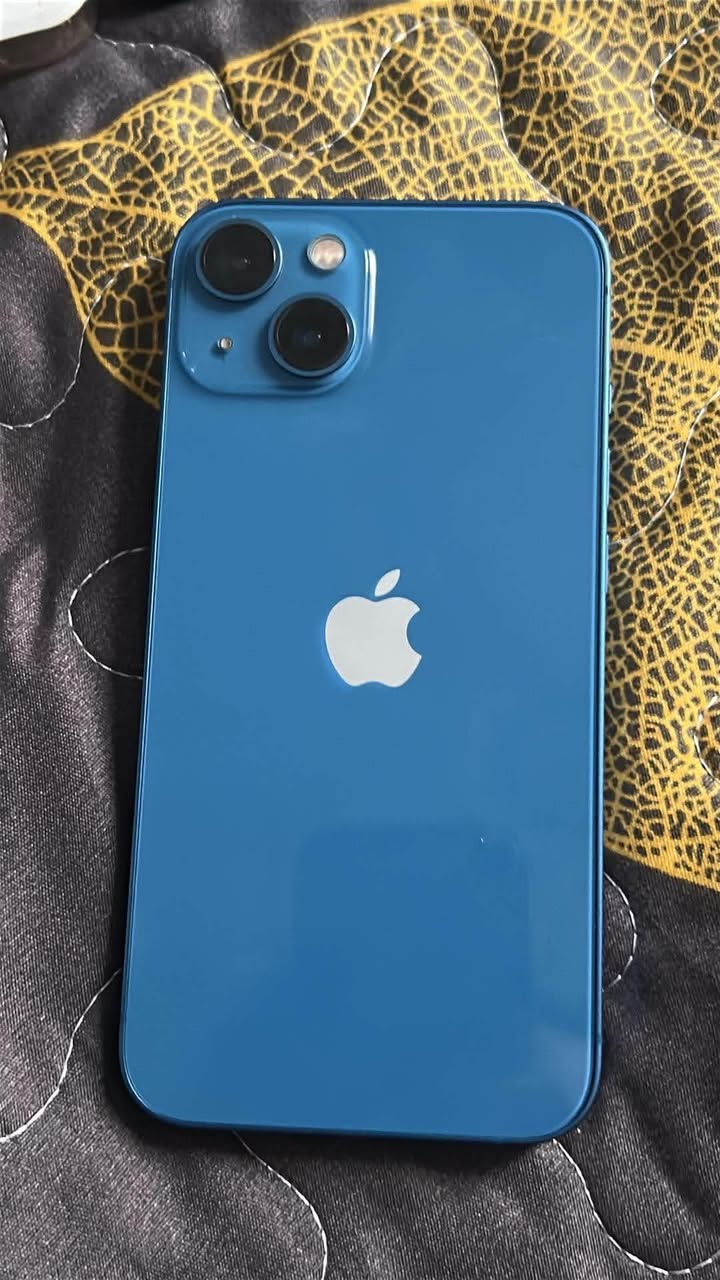 iPhone 13 mavi, %79 pil, kutusuyla birlikte