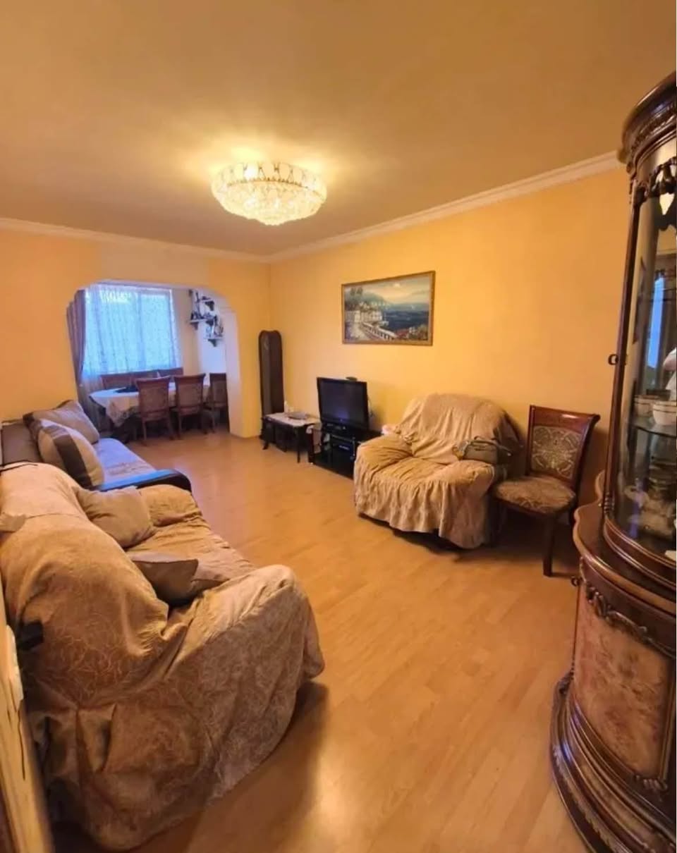 Satılır 3 otaqlı mənzil, İrəvan — $112,000