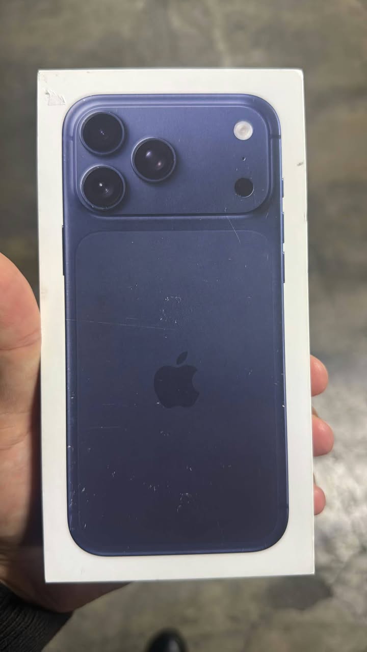 Apple iPhone, dark blue, in box
