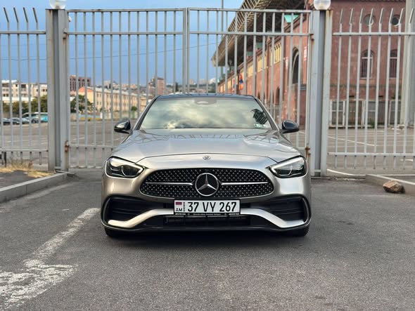 Mercedes w206 c300 4matic 2022 — 36,000$