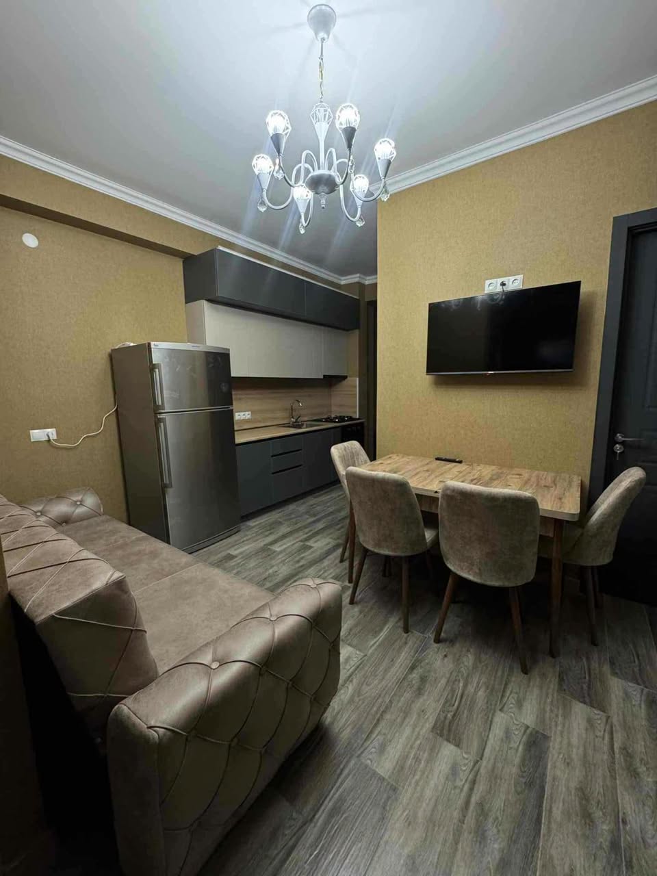 🏢 Арендуется квартира в Глдане. Адрес: Глдани, — 700$