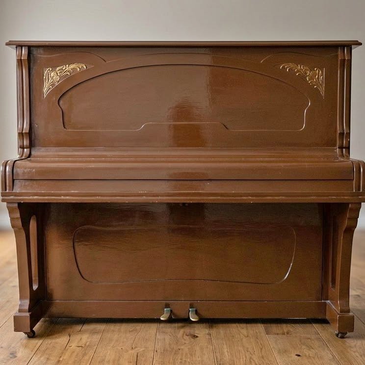 Təcili satılır fortepiano 300 lirəyə.