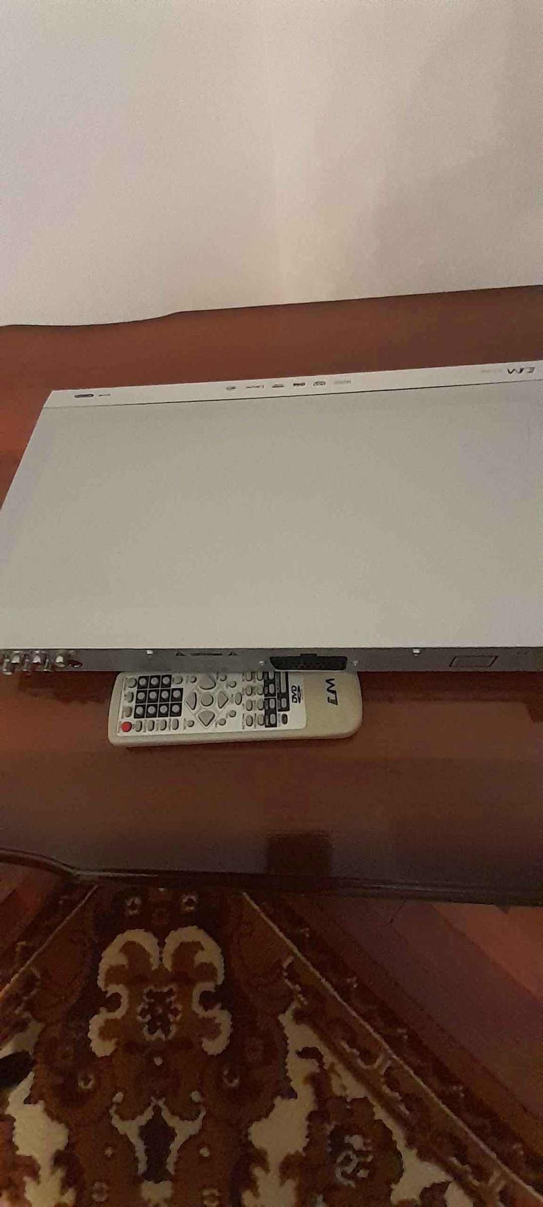DVD player in working condition