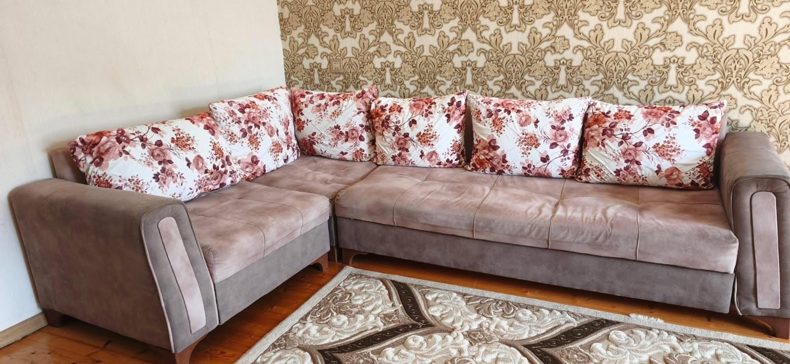 Furniture — 180₼