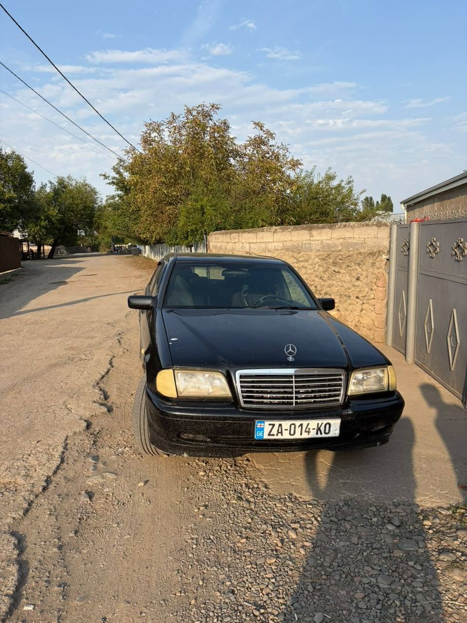 Ավտոմեքենա 1998