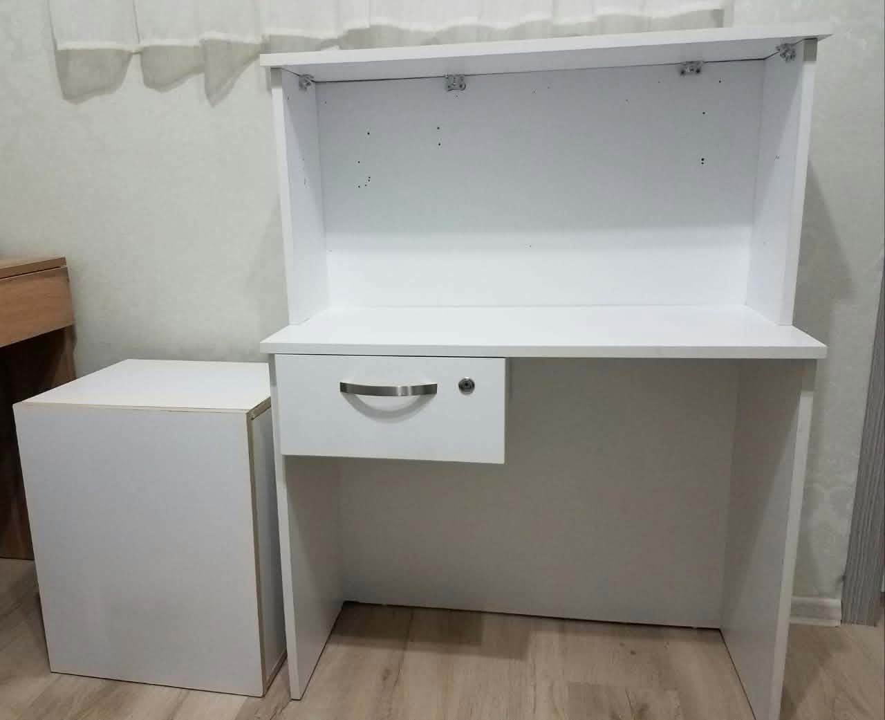 White desk with hutch and cabinet