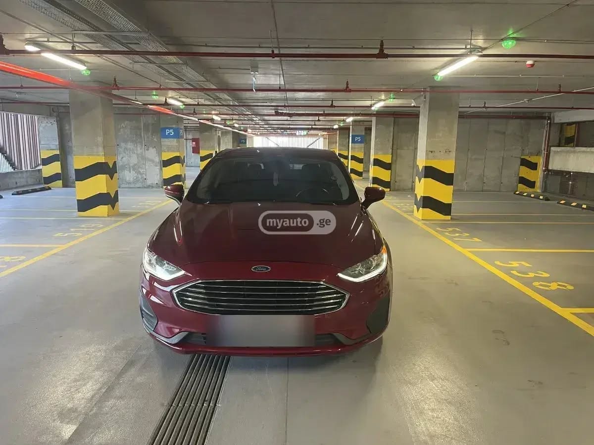 Ford Fusion Hybrid SE 2019 — $9,500