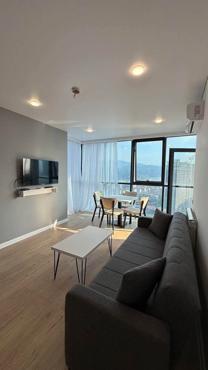 1 otaqlı mənzil kirayə verilir, Batumi — $650