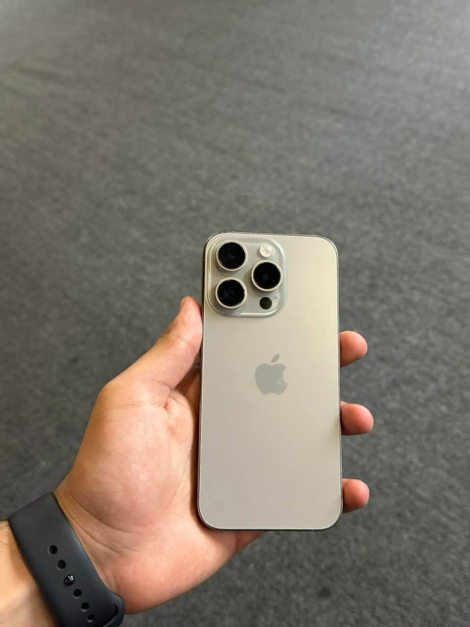 iPhone 15 Pro 256GB, 86% batareya