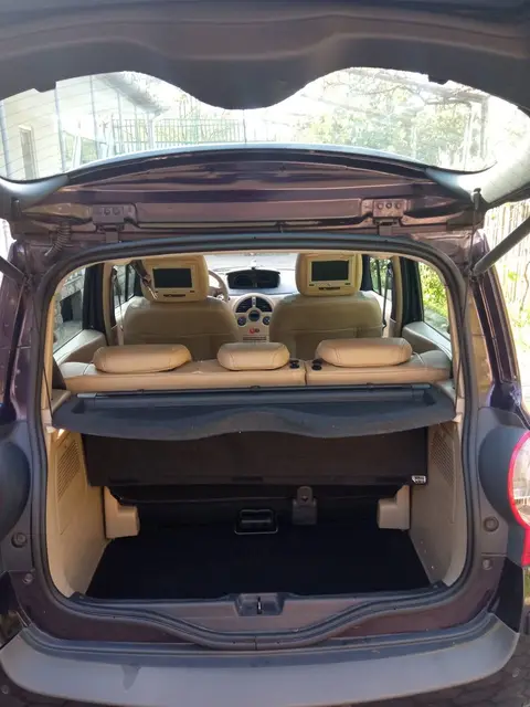 Renault Modus 2006 — 3,000$