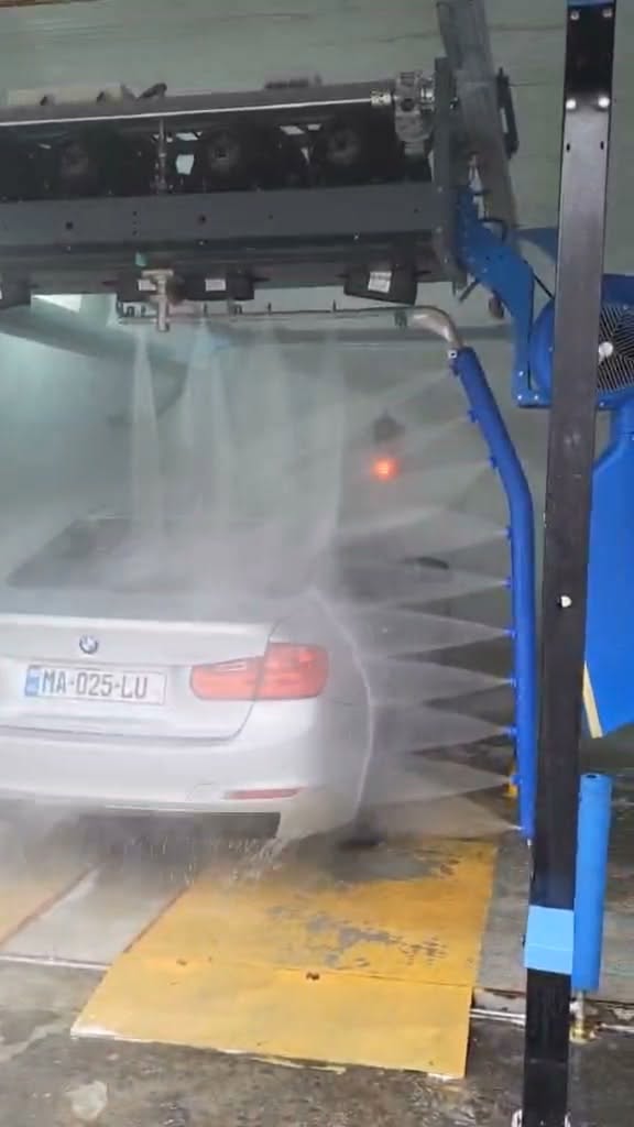 Şehri Samtredia'da işin %50 hissesi satılıyor: üç kutu