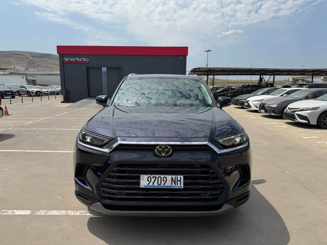Toyota Grand Highlander XLE Hybrid 2024