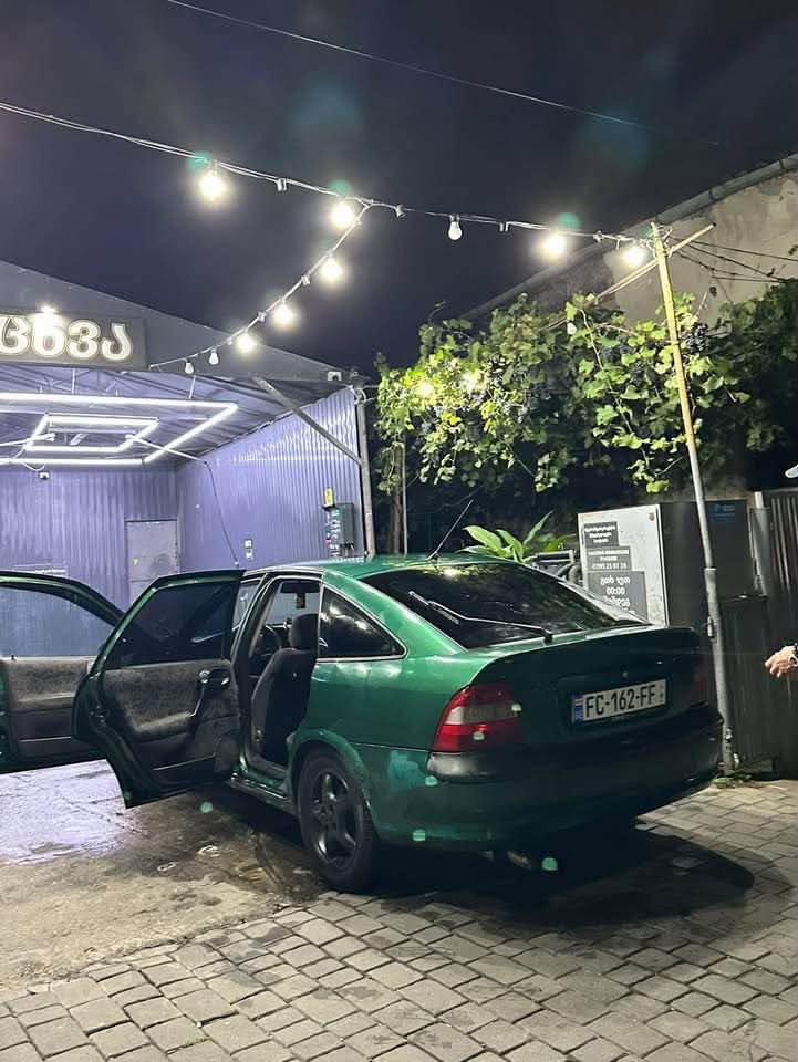 Opel Vectra 2000