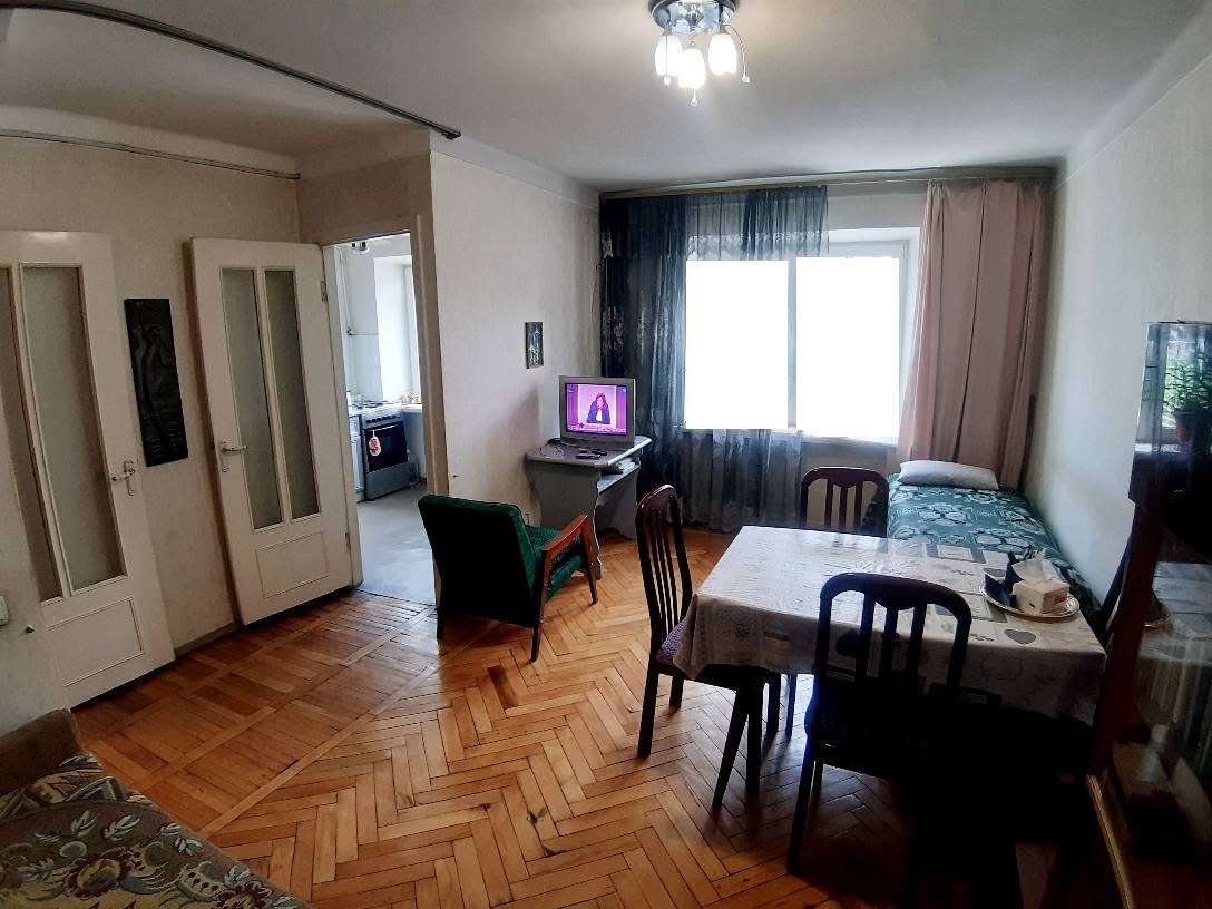 1 oda daire, Erivan satıştadır