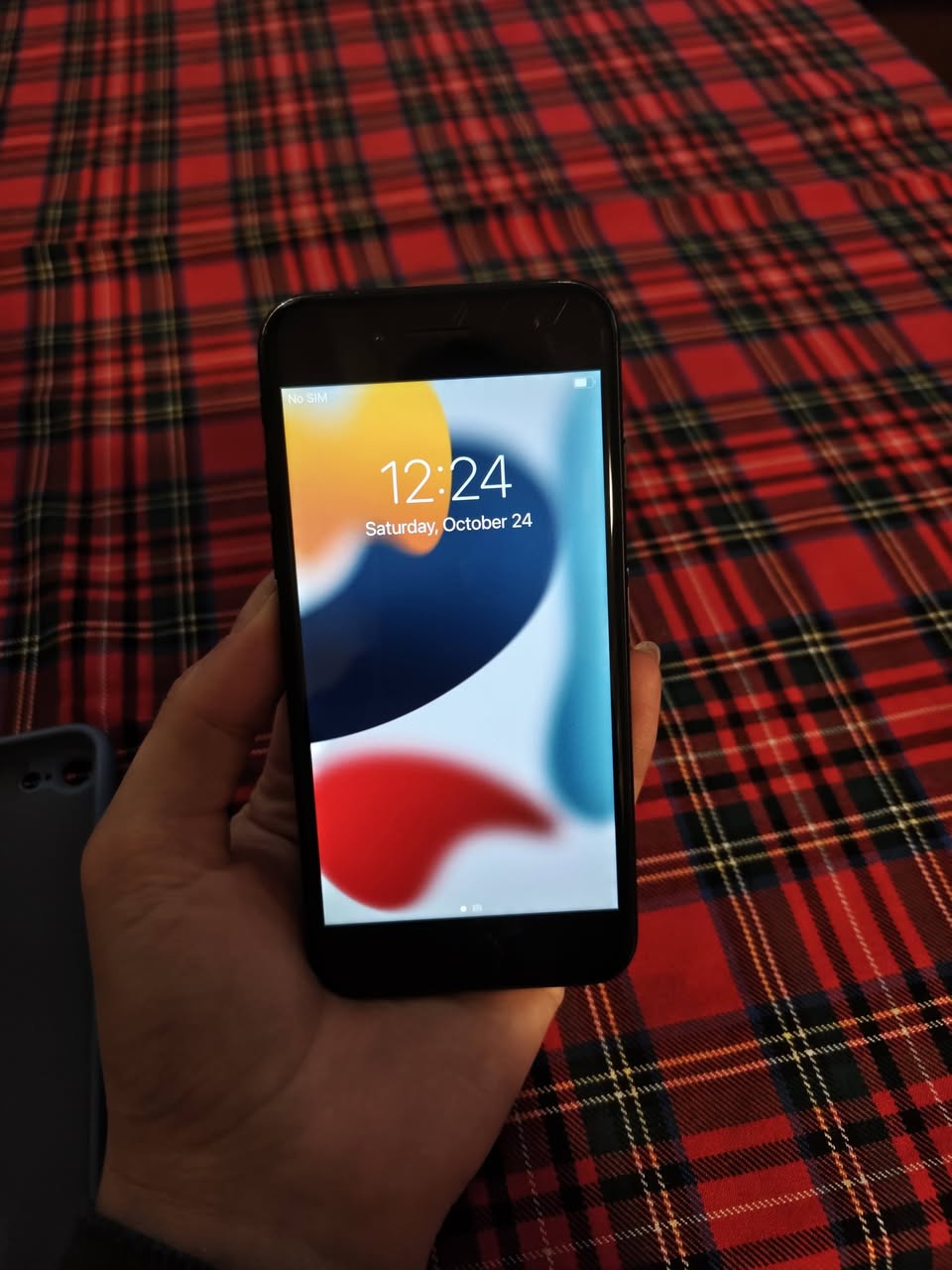 iPhone 7, good condition, screen replaced