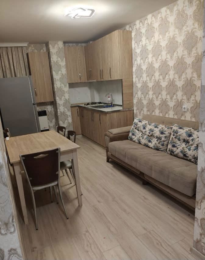 Kirayəyə mənzil verilir, Tbilisi - 1,000 ₾