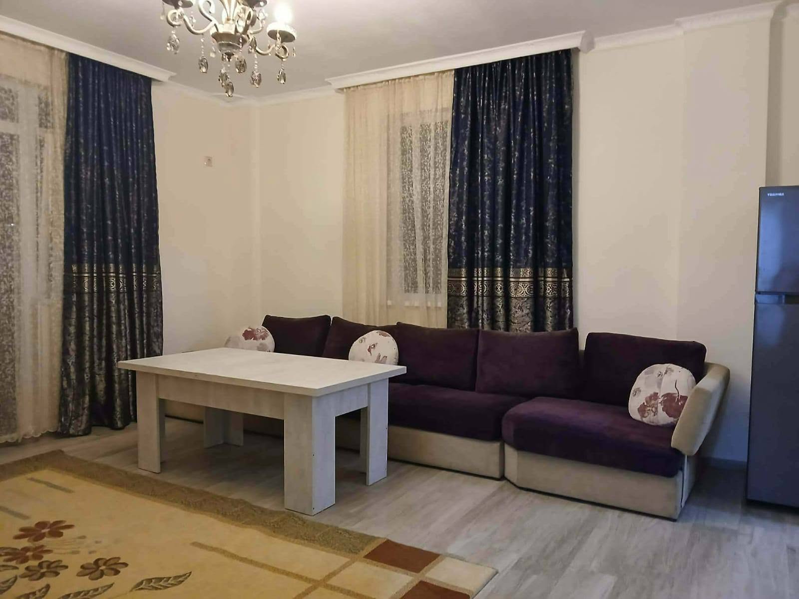 2+1 վարձակալության բնակարան, Թուրքական դպրոցի ետևում