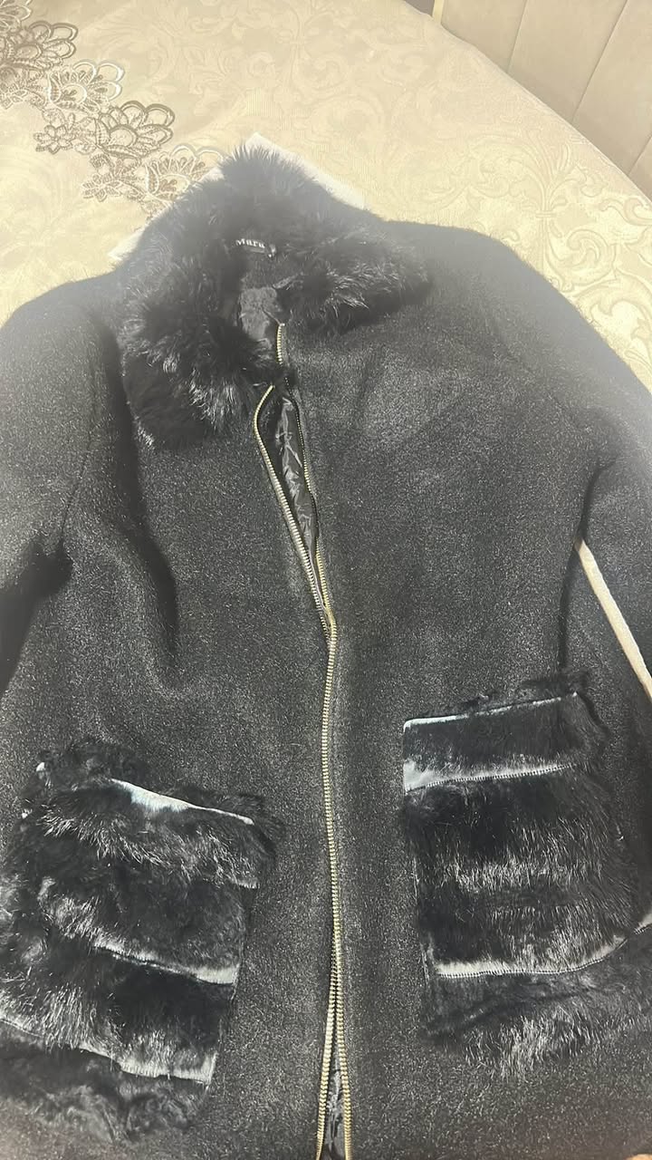 Black wool coat with fur trim, XL