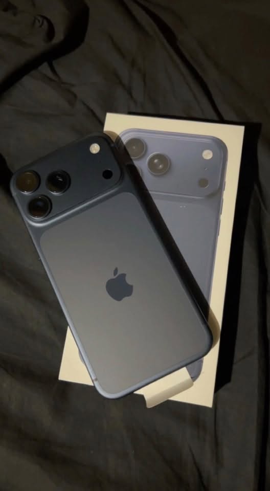 iPhone 17Pro Max satılır, yeni — 2,900₾