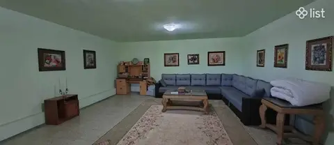 Üçmərtəbəli ev şəlalədə, 720 քմ torpaq