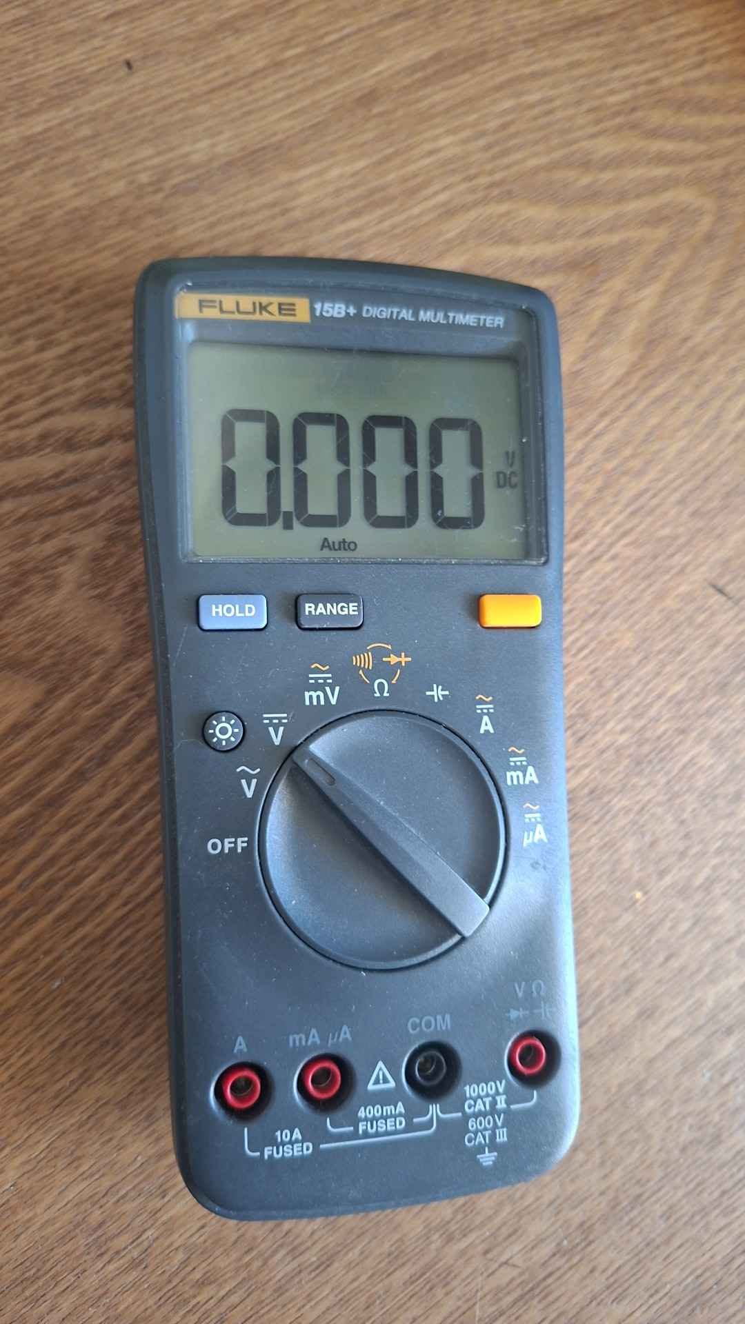 Fluke 15B+ მულტიმეტრი