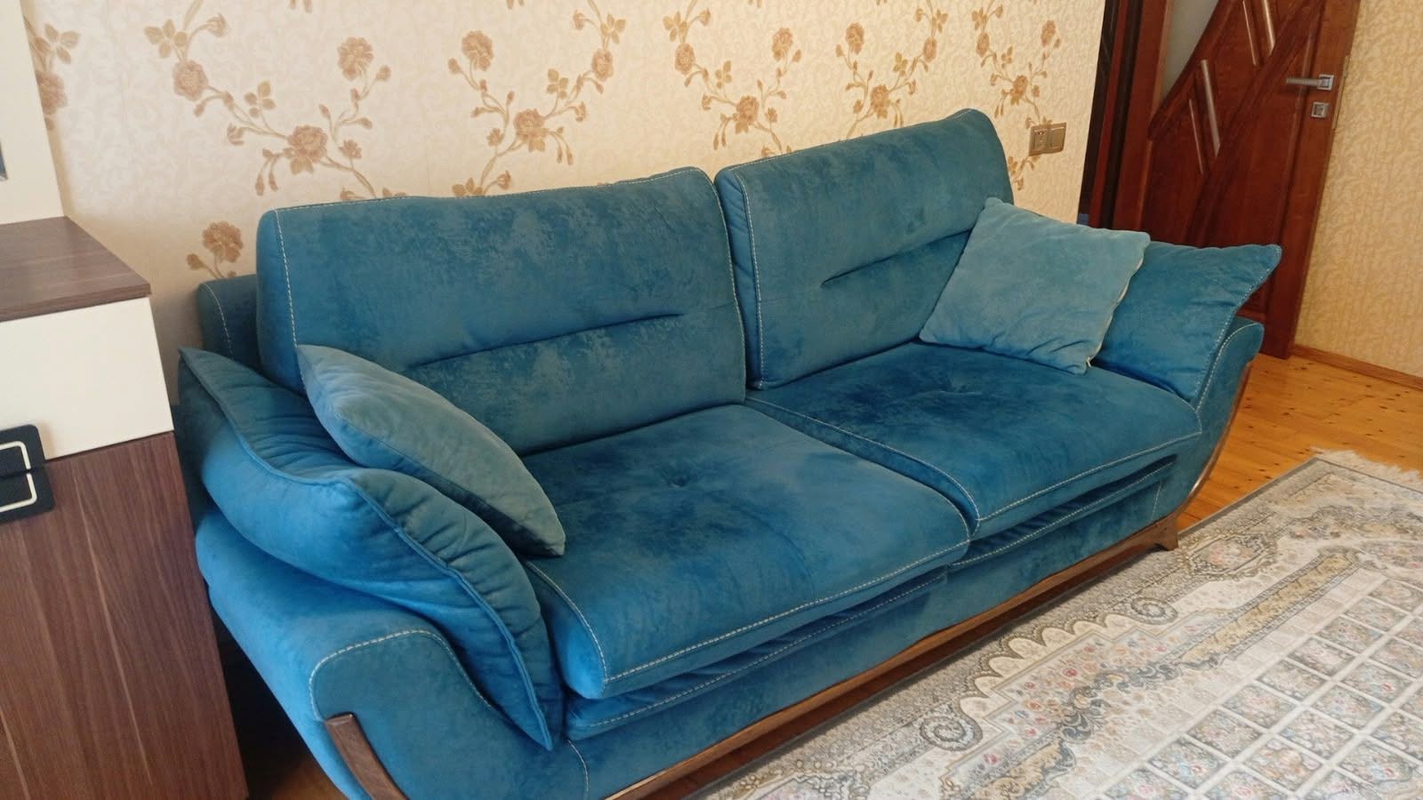 Мебель — 200₼