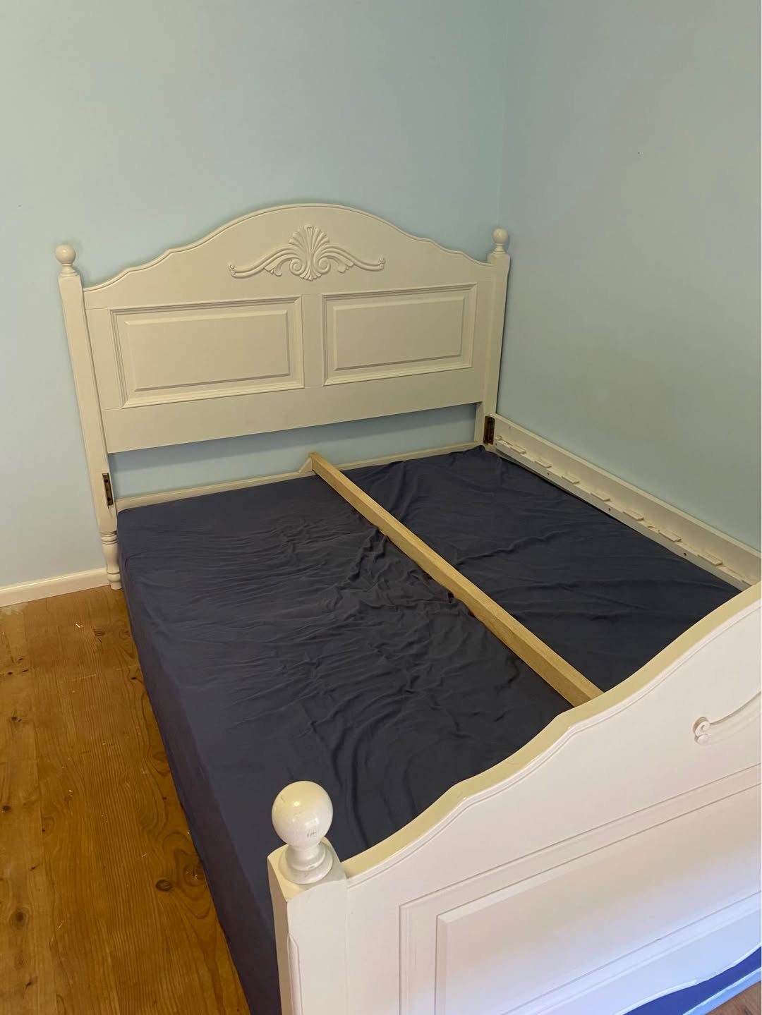 Queen bed set up for sale