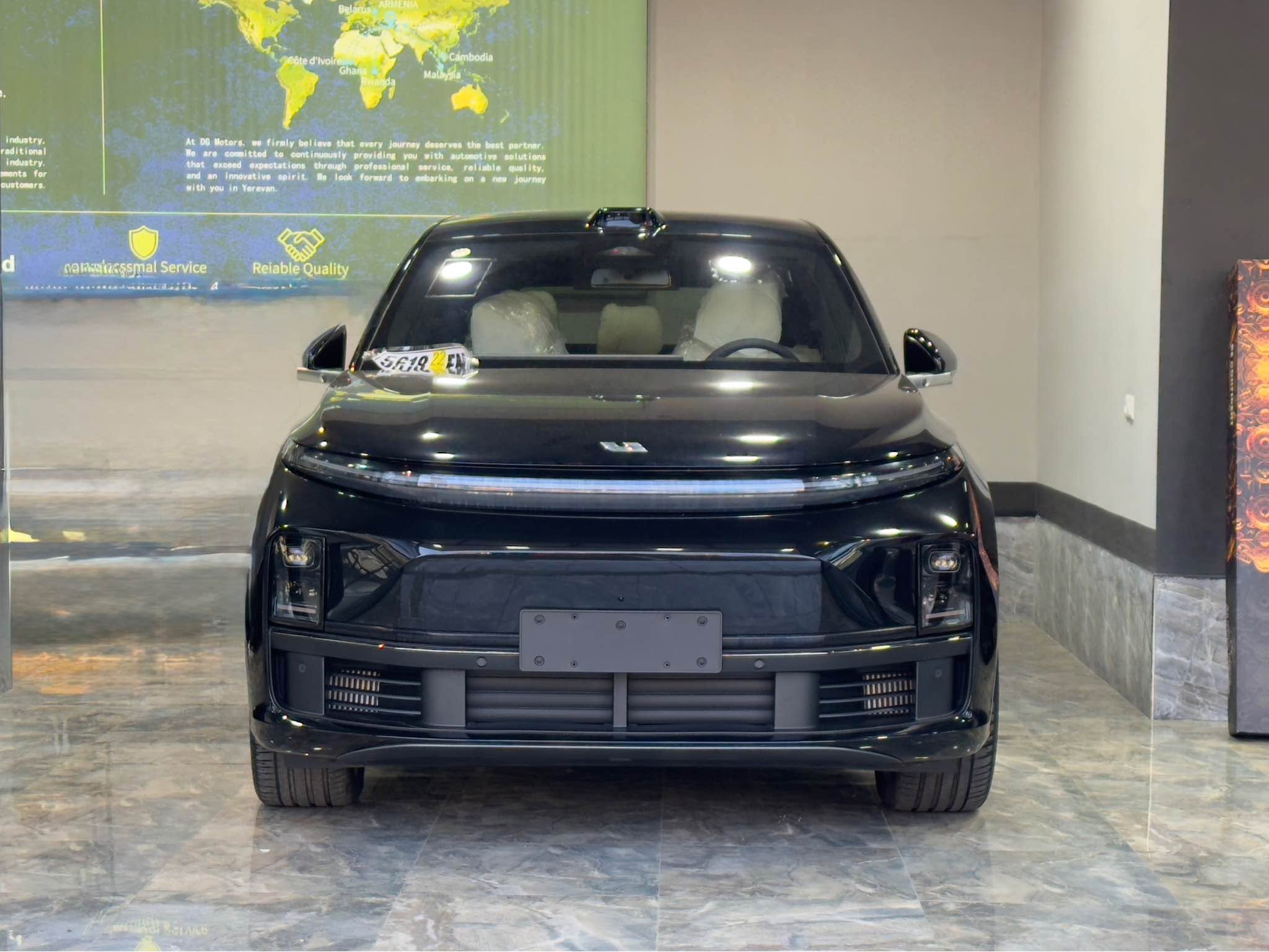 Автомобиль 2025