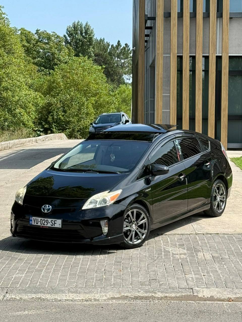 Продается срочно!!! Toyota prius Год:2012 Двигатель: