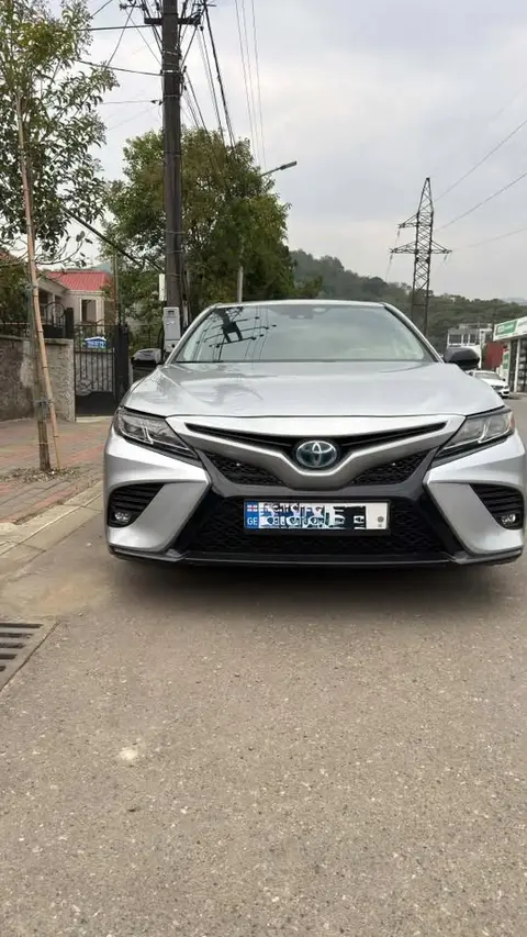 Toyota Camry 2020