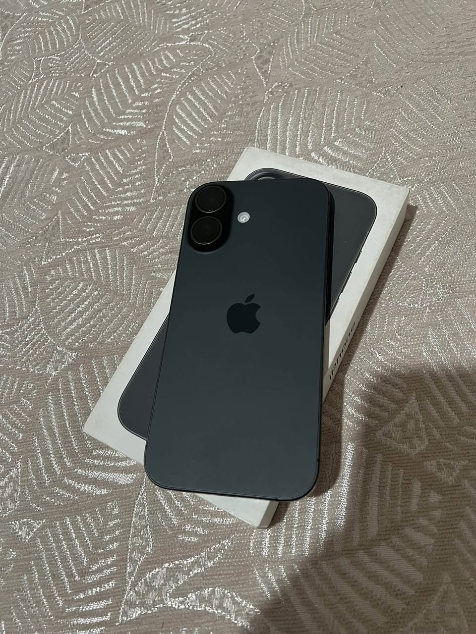 iPhone 17, price open to offers