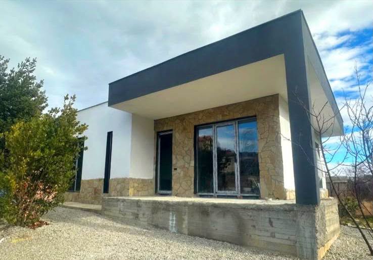 სახლი, თბილისი — $150,000
