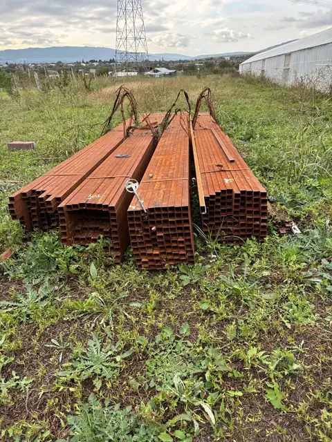 Satılır tərəzin kvadrat 4x4x2 . 6