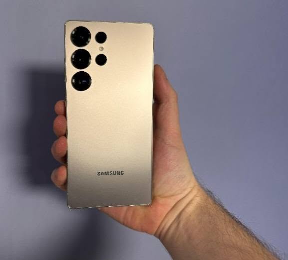 Samsung S25 Ultra 12/256GB, altın titanyum
