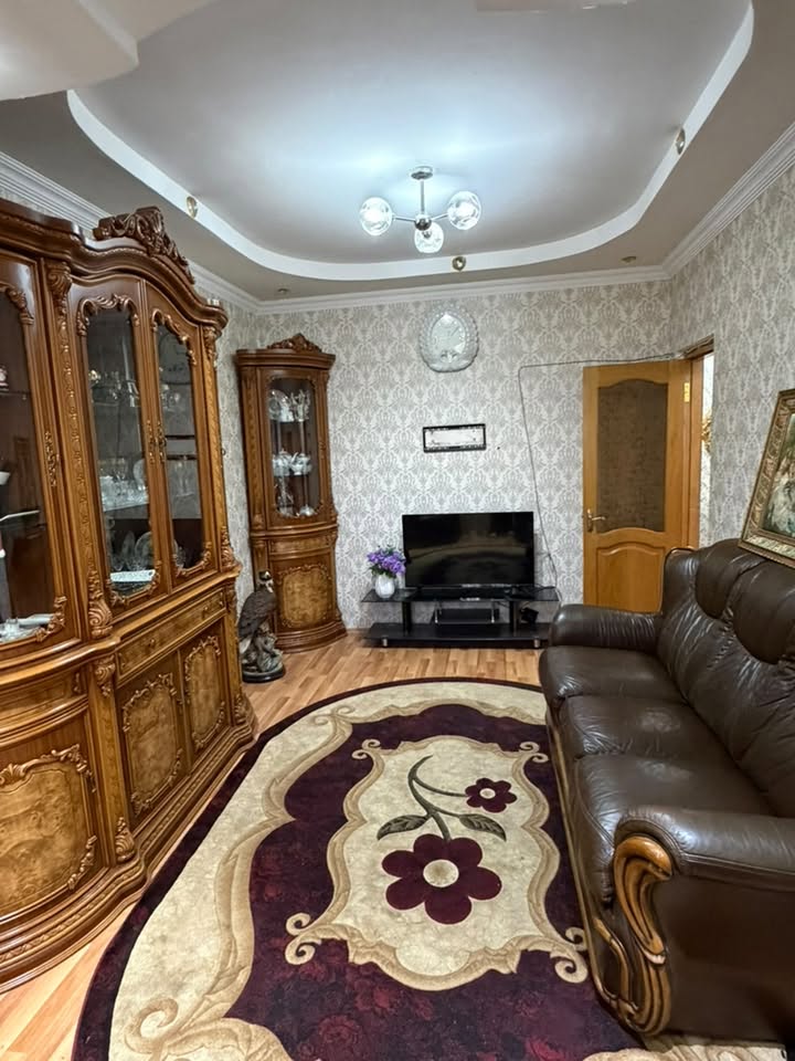 Продаётся 2-комнатная квартира, Кутаиси